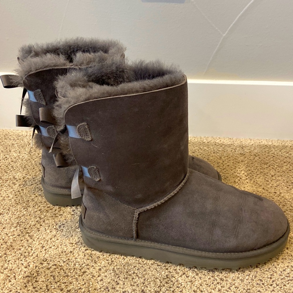 Gray Ugg Bailey Bow